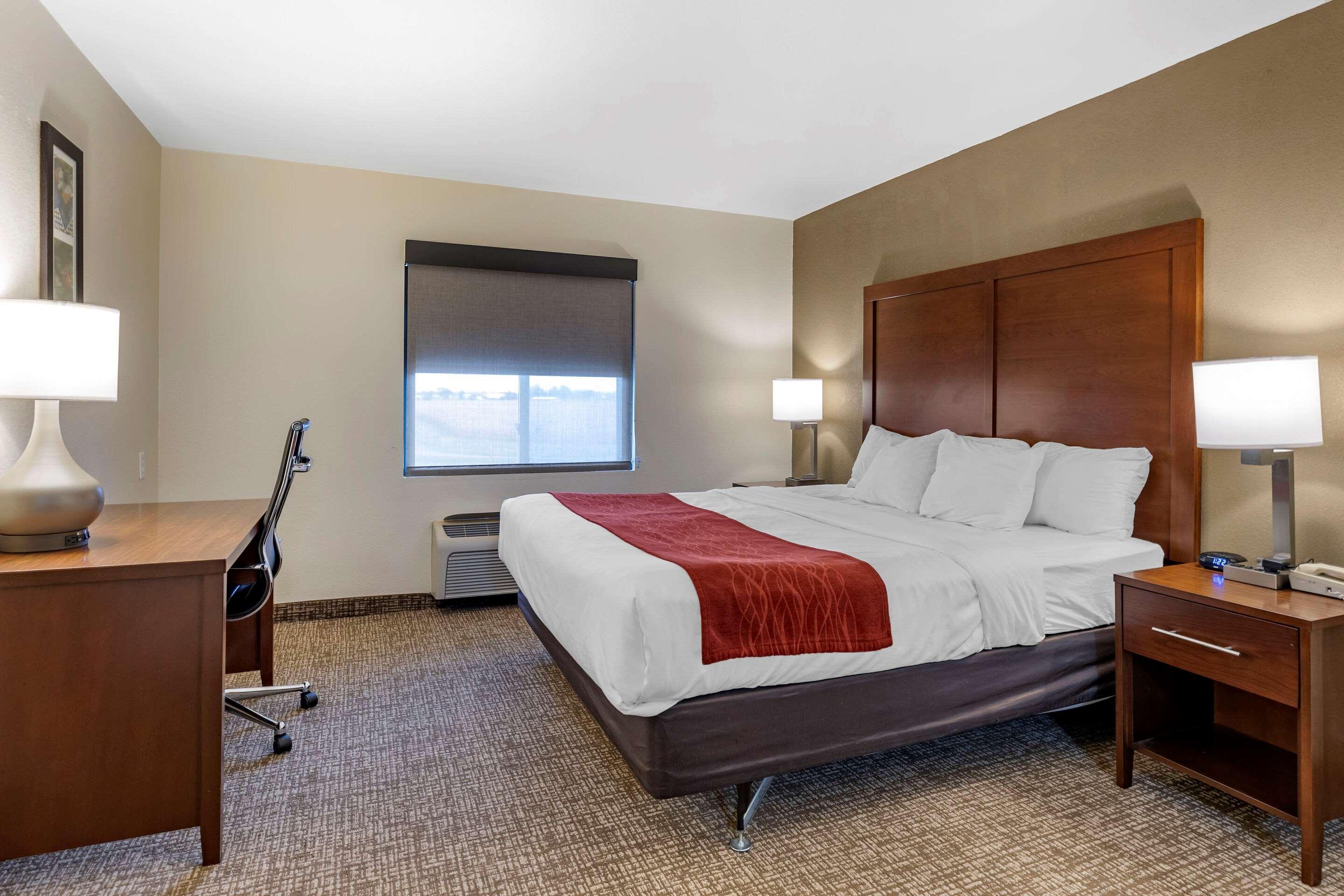Comfort Inn & Suites Greenville I-70 Exterior foto