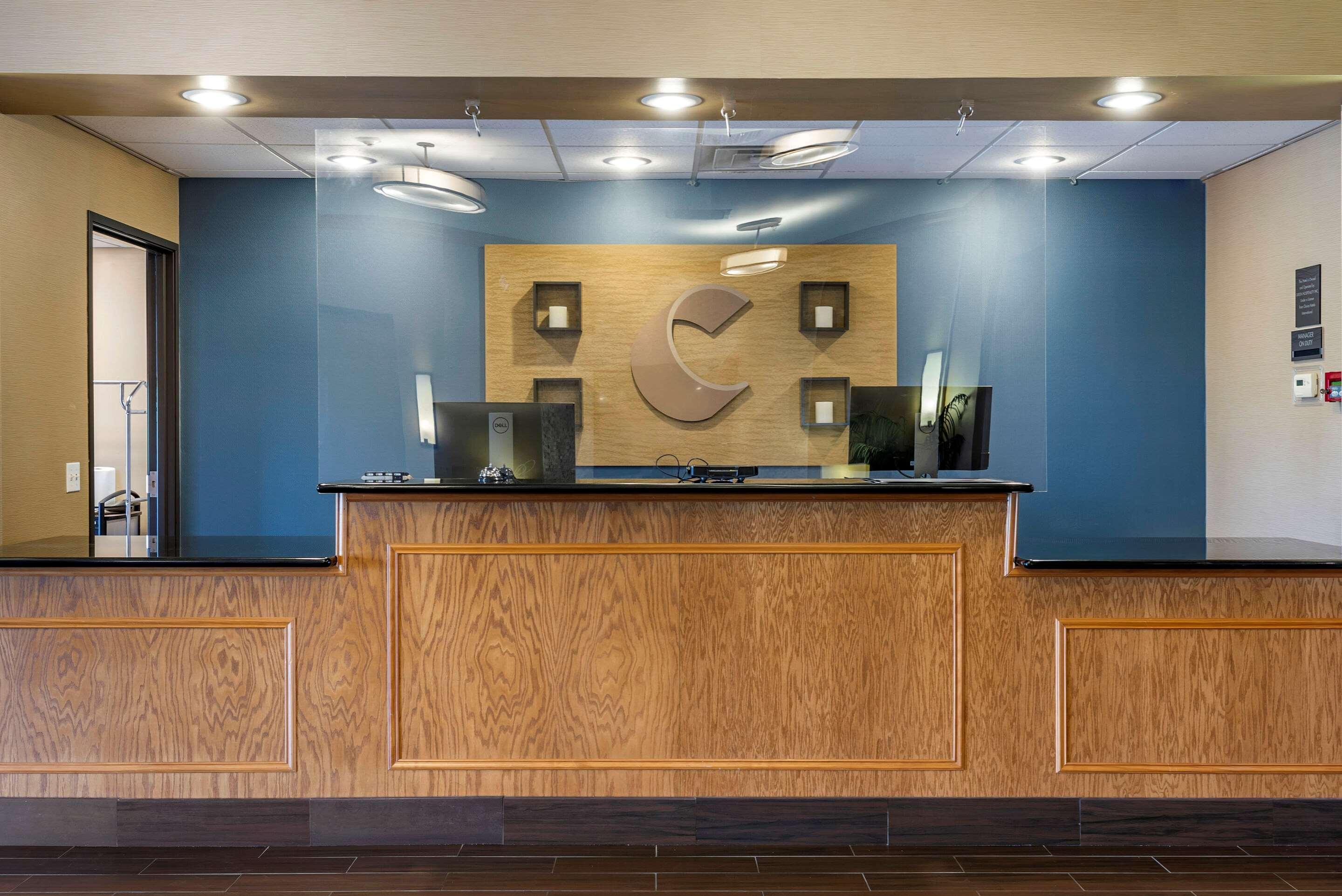 Comfort Inn & Suites Greenville I-70 Exterior foto